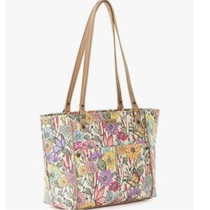 Sakroots Metro Bag Pinkberry in Bloom Pattern Floral Butterfly Pastel Purse.